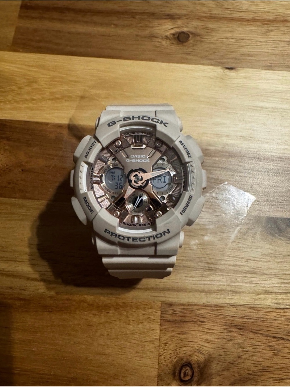Casio G Shock GMA-S120MF Women's Watch Rose Gold Excellent Condition New Battery